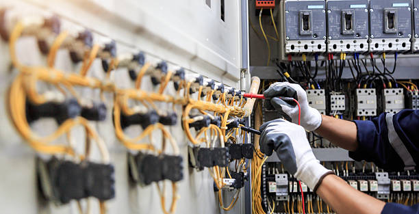 Professional Electrician technician working in Ponder, TX